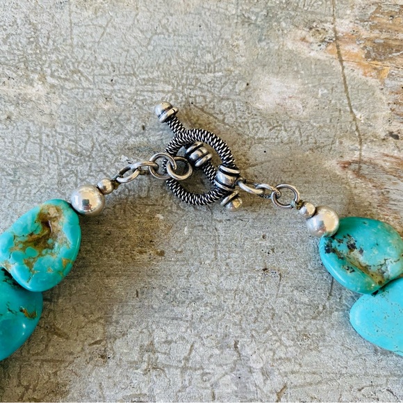 SOLD ♥️ Navajo ♥️ Vintage Sterling Silver & Turquoise Toggle Necklace - Picture 3 of 8